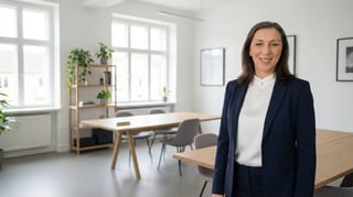 Fotorealistisches_Bild_einer_professionellen_Gesch (1)